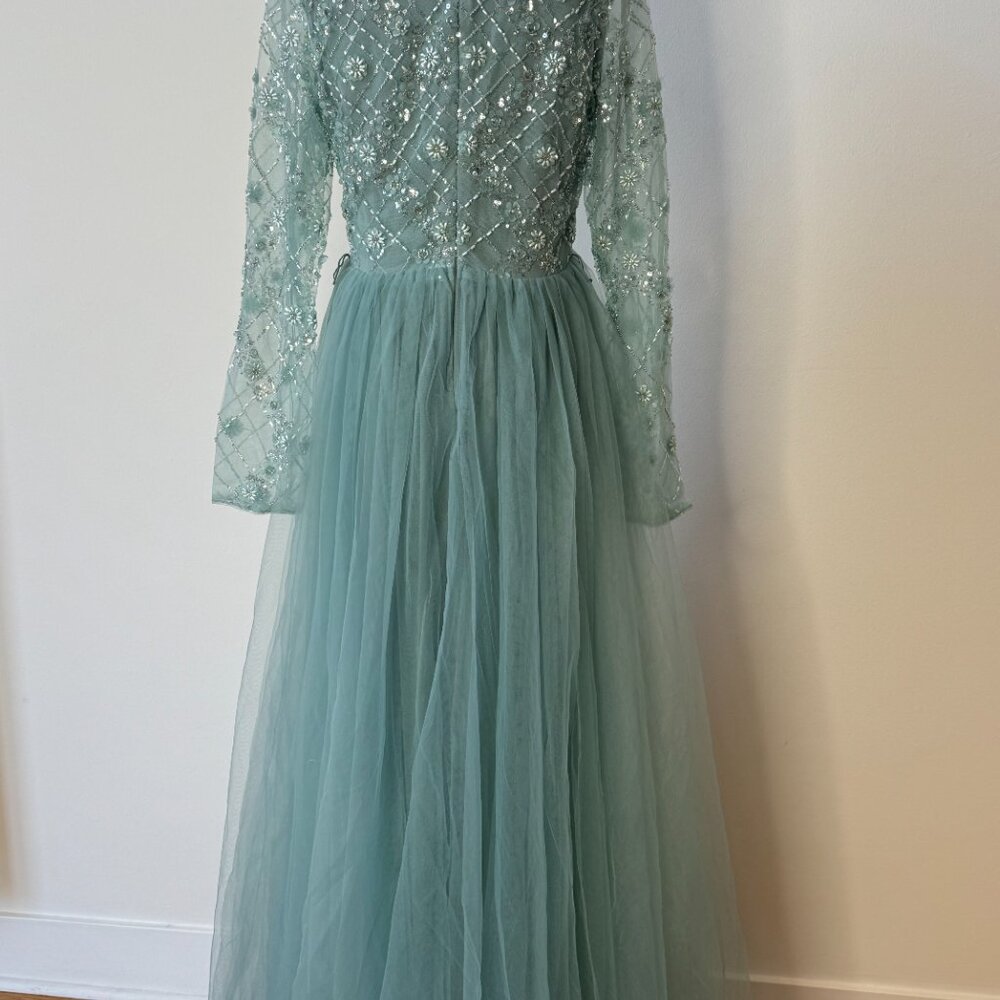 NEW Faeriesty Long-Sleeve Seafoam Princess Ball Gown, Size Large - Picture 4 of 12